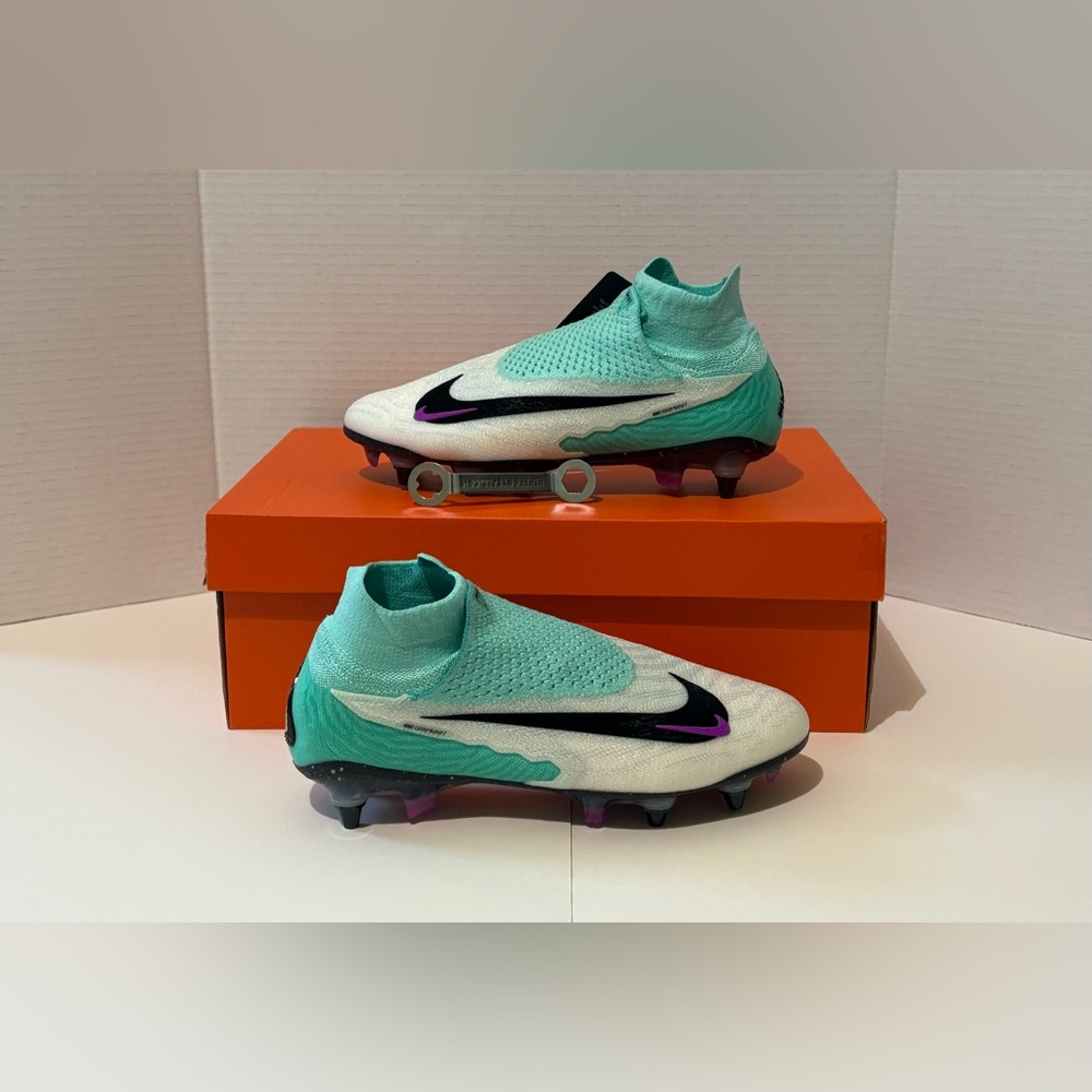 NIKE PHANTOM GX ELITE DF SG-PRO PLAYER EDITION ‘PEAK READY PACK’ FD0262-300
